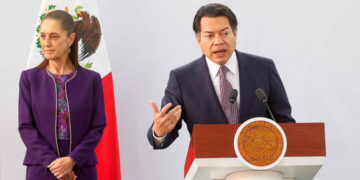 Peso se ‘sacude’ pérdidas en último día del mes
