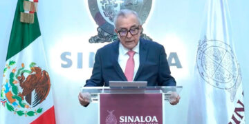 Rocha cede: vuelve a dejar gubernatura de Sinaloa