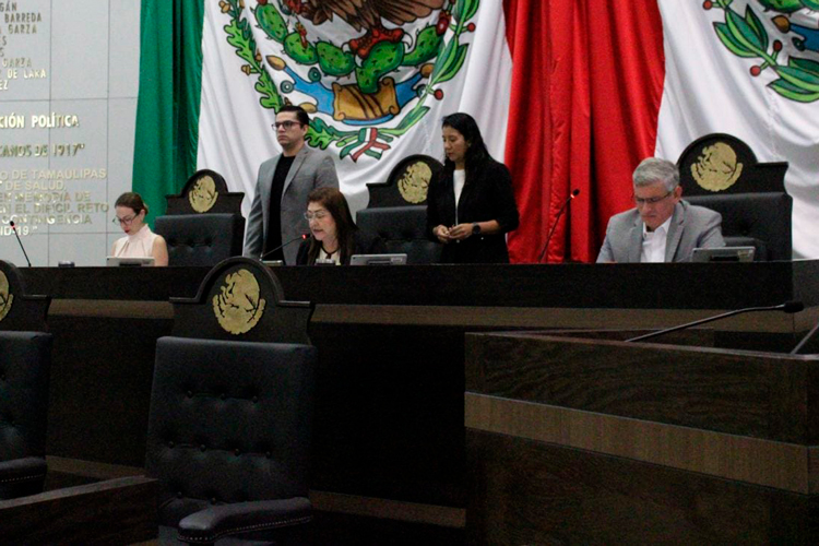 Continúa Patty Chío la tarea de transformar las escuelas