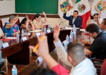 Destaca rector Dámaso Anaya avances institucionales de la UAT ante el Patronato Universitario