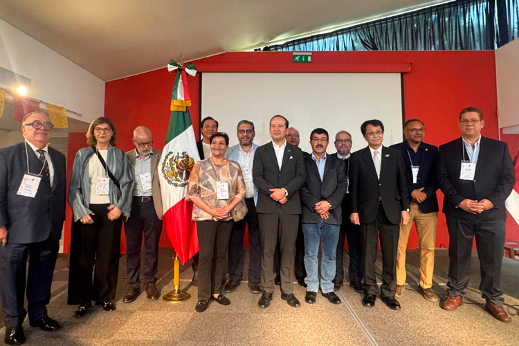Fortalece Dámaso Anaya proyección global de la UAT en la Cumbre de Rectores en Japón