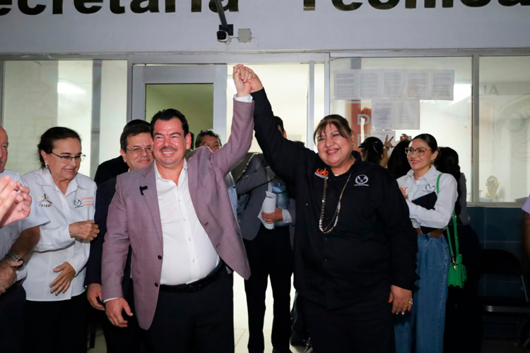 Eligen a Edy Izaguirre para nuevo período al frente de Derecho Victoria en la UAT