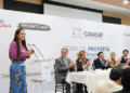 Carmen Lilia Canturosas refrenda compromiso con transportistas