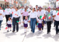 Sheinbaum encabeza desfile con histórico despliegue aéreo