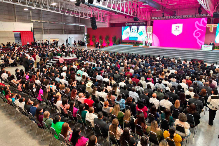 Legisladores reconocen liderazgo de Carmen Lilia
