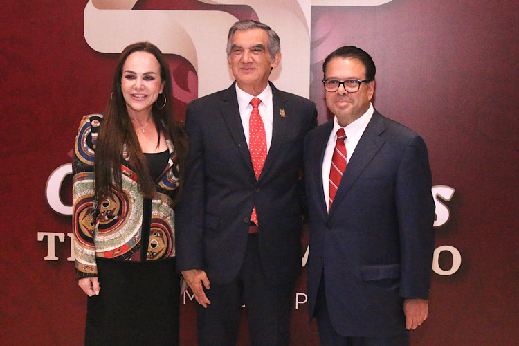 Reconoce Carmen Lilia liderazgo de gobernador Américo Villarreal