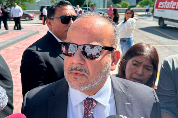 Fiscal Anticorrupción insiste que Cabeza de Vaca es prófugo